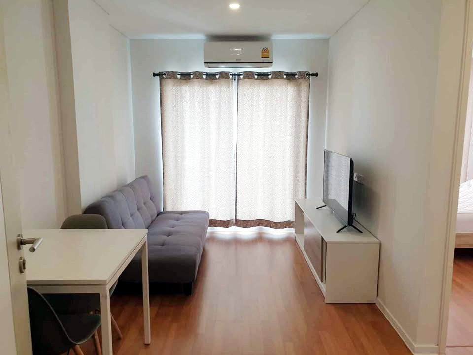 รูป คอนโดให้เช่า ลุมพินี เพลส บางนา กม.3 (ถูกที่สุด!!! กว้าง 26 ตร.ม) ของใช้ครบครัน!!! - รูปที่ 1/13