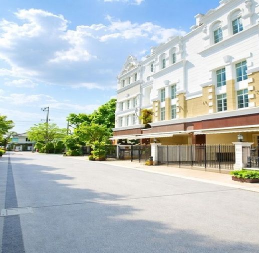 อ่อนนุช ใกล้BTSปุณณวิถี 1.47กม. โลตัส วชิรธรรม7 800ม. ทาวน์โฮมหรู 4 ชั้นฟังก์ชันครบ 3 นอน 4 น้ำ 20 ตร.ว. 240 ตร.ม. ตลาดอุดมสุข 1.6 กม