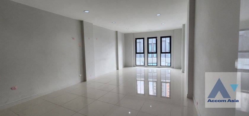picture 🔼🔽 AccomA 📩 Home Office 0 BR Townhouse @THE MASTER @BTS ONNUT 2 (AA43370) - 11/13