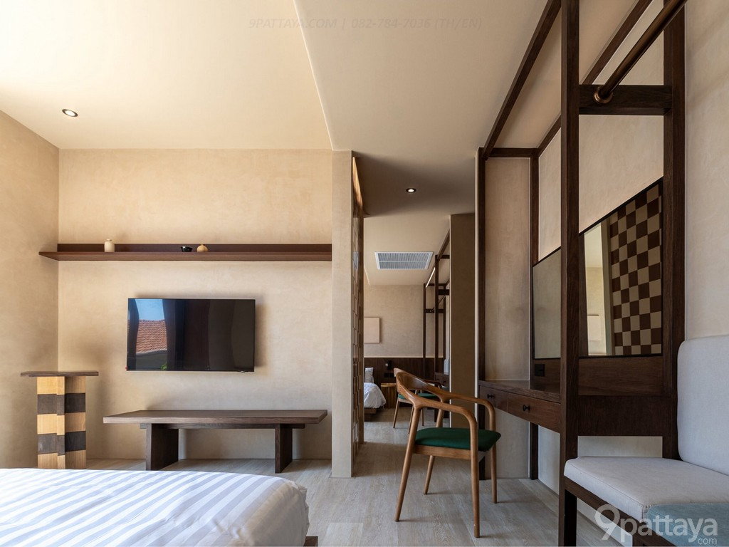 รูป ขายพูลวิลล่า | ถนนทัพพระยา พัทยา ✨ ที่ดิน 136 ตร.ว. • พื้นที่ใช้สอย 500 ตร.ม. • 5 ห้องนอน / 6 ห้องน้ำ • 1 ห้องนั่งเล่น •  - รูปที่ 6/7