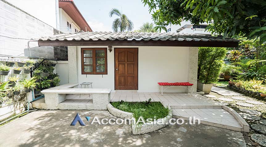 picture 🔼🔽 AccomA 📩 Pet friendly 2 BR House in Khlong Toei (1719251) - 2/8