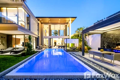 Houses for sale Thalang Phuket : 4 Bedroom Villa for sale at Grand View Residence Lagoon  1104438