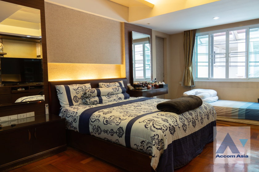 รูป 🔼🔽 AccomA 📩  4 BR House in Klong Tan (AA34073) - รูปที่ 15/20