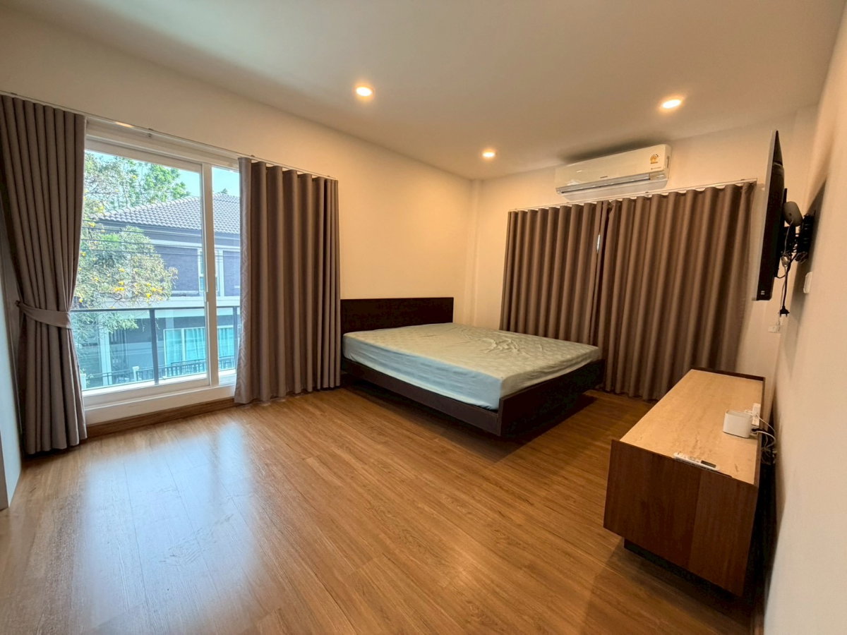 รูป ขายบ้านเดี่ยว 2 ชั้น 3 จอด มีห้องนอนชั้นล่าง โครงการ The City สุขสวัสดิ์ 64 - รูปที่ 19/32