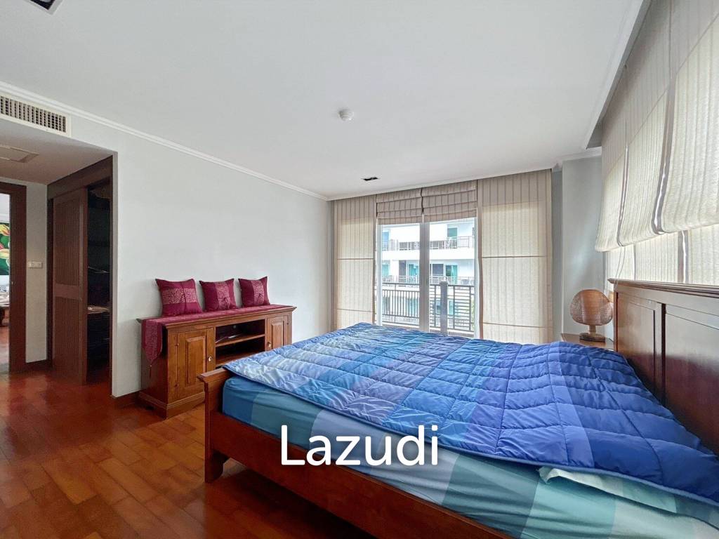 picture The Beach Palace : 2 Bed Condo Beach Front - 16/31