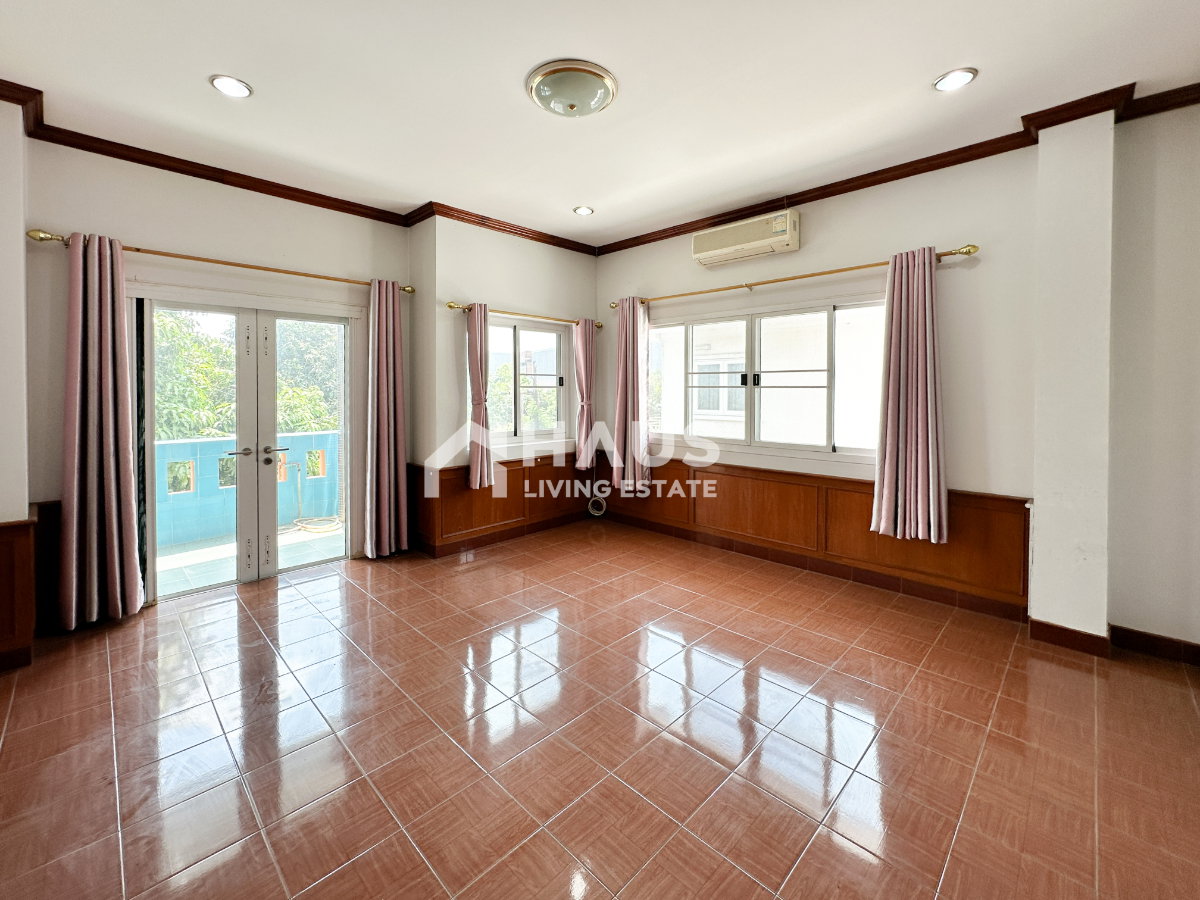 picture Phetwattana / 5 Bedrooms #HCWT031 - 12/20