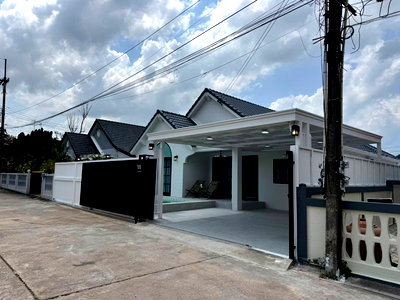 Houses for sale Nong Prue, Chonburi : Pattaya Pool Villa for Sale – Great Price, Prime Location in Siam Country Club area!