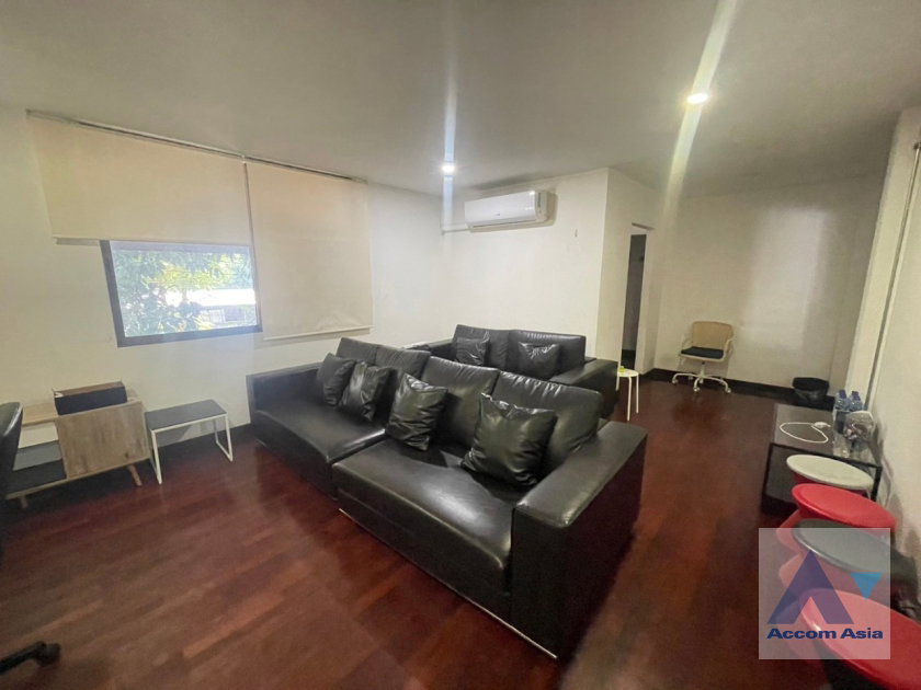 รูป 🔼🔽 AccomA 📩 Home Office 8 BR House in Wang Thonglang (AA38577) - รูปที่ 8/20