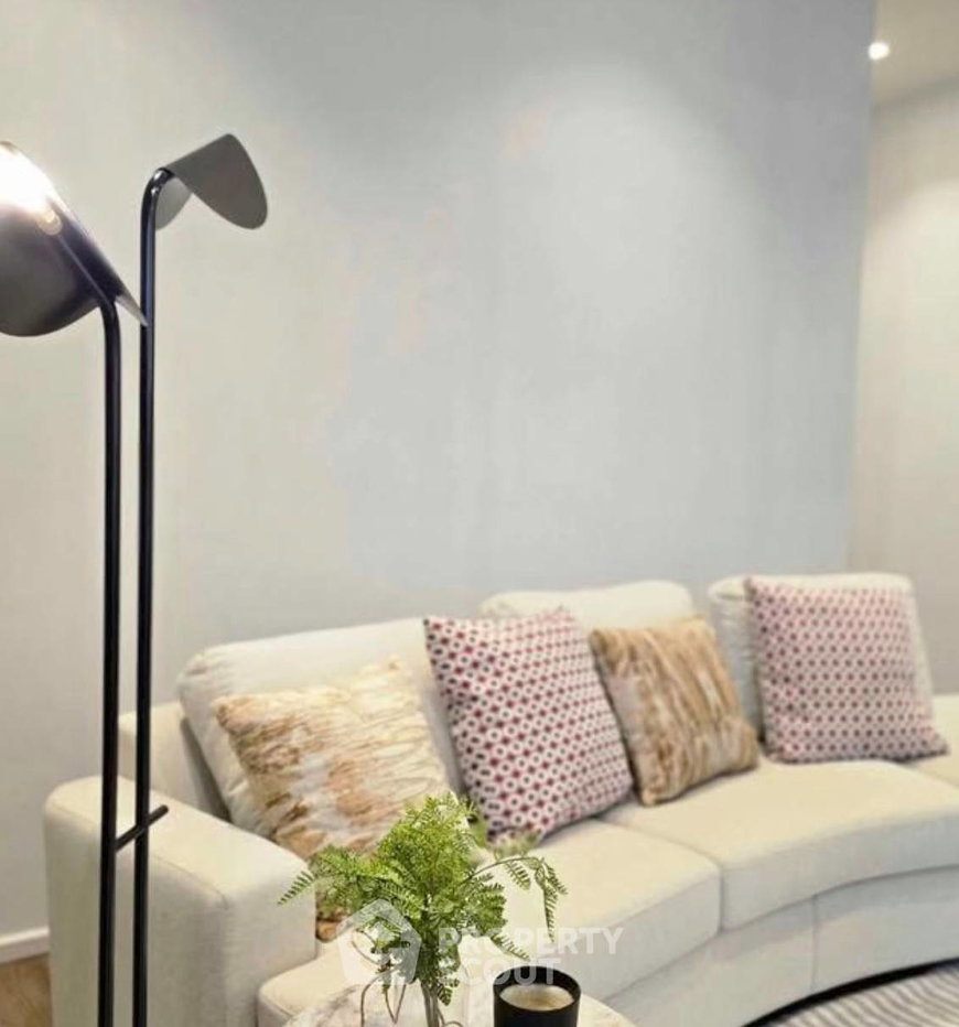 picture 2-BR Condo at Muniq Langsuan near BTS Ratchadamri (ID 2433614) - 7/7