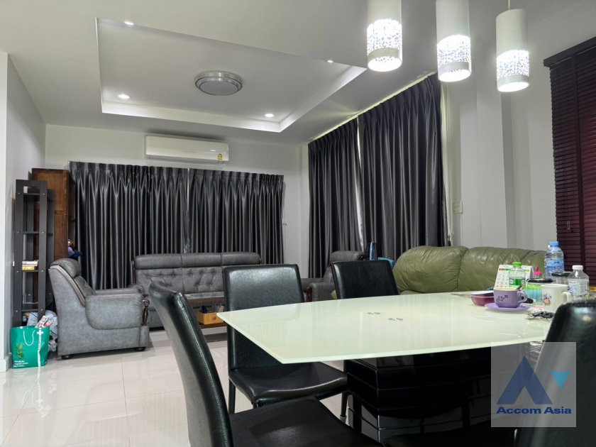 picture 🔼🔽 AccomA 📩 Home Office 5 BR House in Phra Khanong Nuea (AA41850) - 5/18