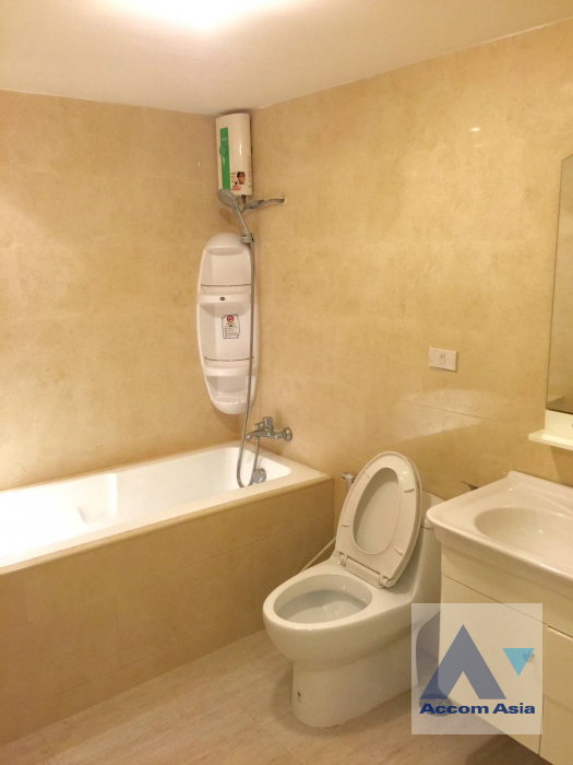 รูป 🔼🔽 AccomA 📩 Royal Castle - รูปที่ 12/12