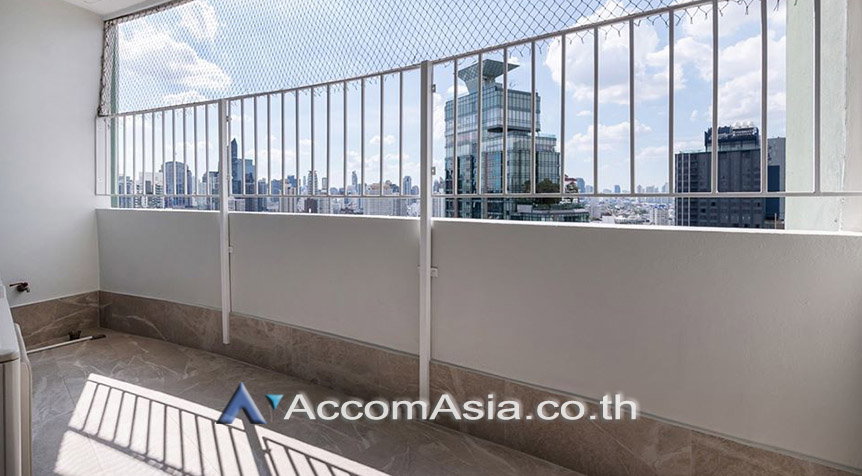 picture 🔼🔽 AccomA 📩 Pet friendly 3 BR Condominium @Fifty Fifth Tower (AA27700) - 18/19