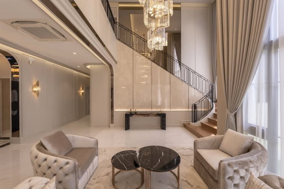 รูป 📣📣 ให้เช่า นาราสิริ กรุงเทพกรีฑา คฤหาสหรู 4 ห้องนอน กรุงเทพกรีฑาตัดใหม่  - รูปที่ 2/16