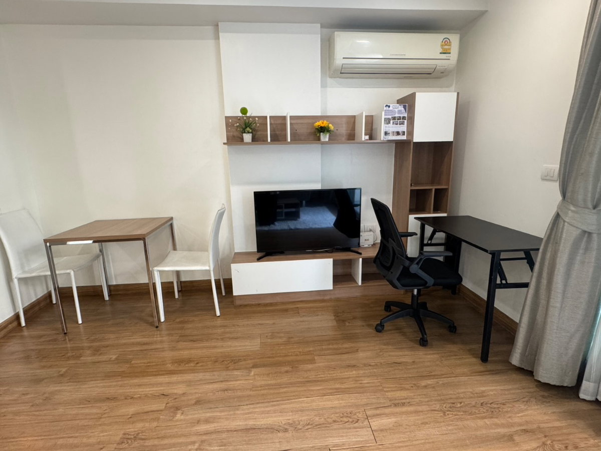 picture The nimmana condo Nimman soi 6 Pool view 22,000 B - 4/10