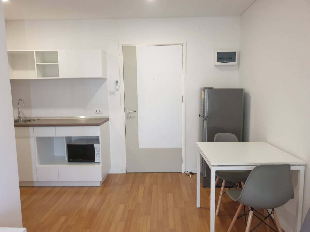 รูป ให้เช่าคอนโดลุมพินี เพลส บางนา กม.3 หลังเซ็นทรัลบางนา 1 นอน 26 ตรม. ราคา 7,500 บาท  - รูปที่ 17/18