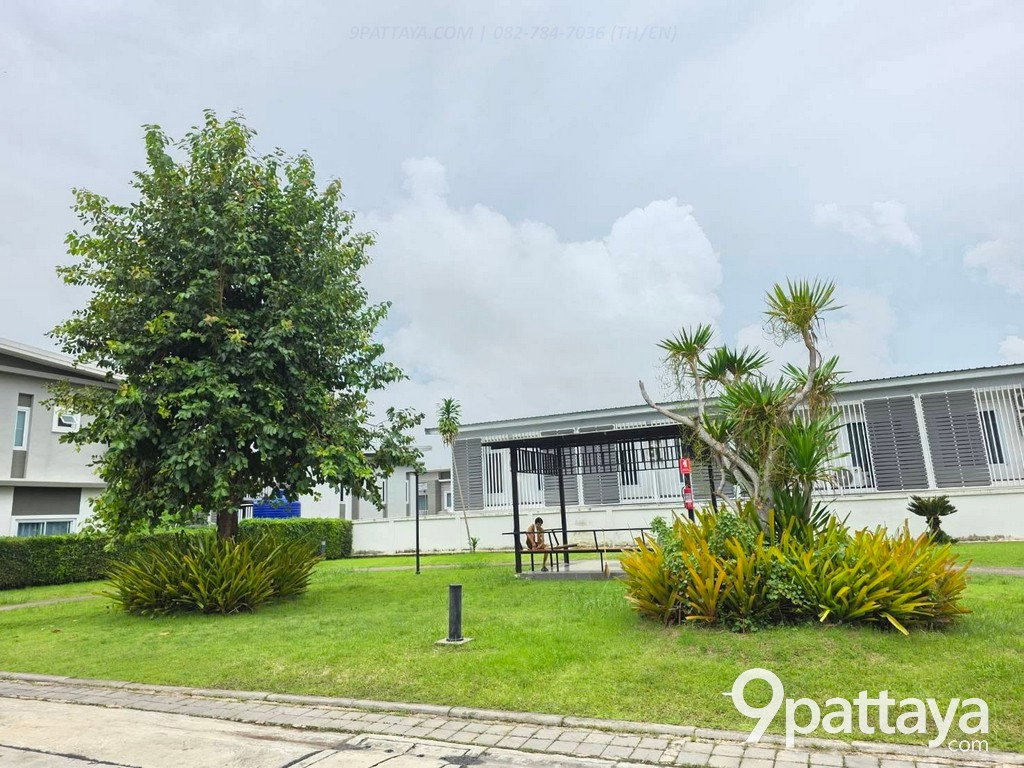 รูป ให้เช่าทาวน์โฮม 2 ชั้น | หมู่บ้านเบญญาภา – พัทยา ✨ - รูปที่ 3/13