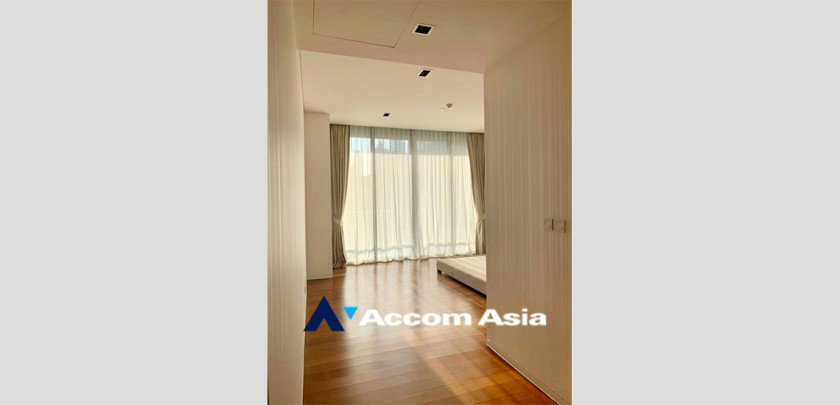 picture 🔼🔽 AccomA 📩 Elegant White-Tone Condominium in Sathorn (AA32602) - 8/9