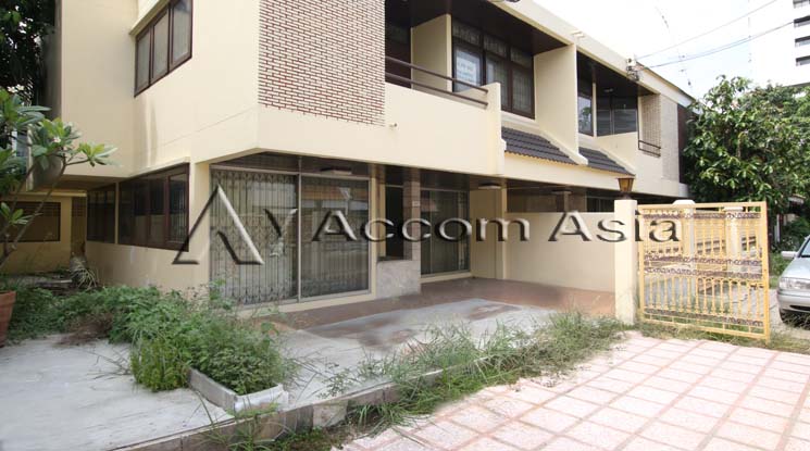 รูป 🔼🔽 AccomA 📩  3 BR Townhouse in Khlong Tan Nuea (2520828) - รูปที่ 1/11