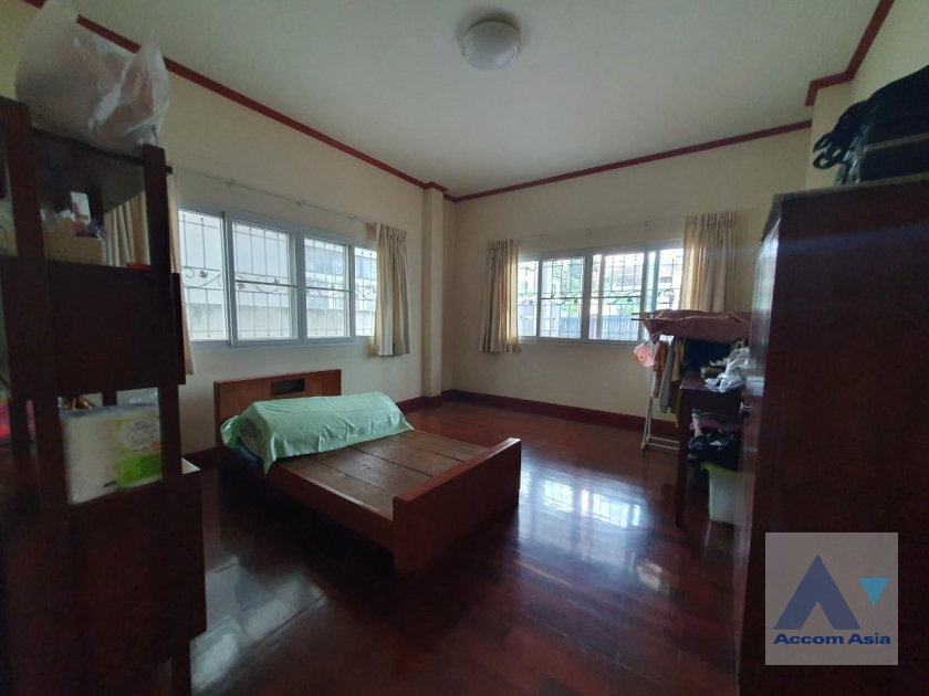picture 🔼🔽 AccomA 📩 4 BR House in Phra Khanong Nuea (AA35364) - 7/20
