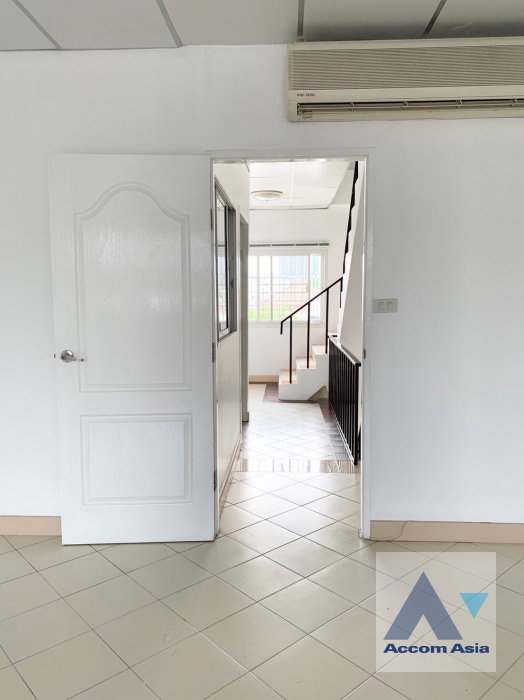 picture 🔼🔽 AccomA 📩 White-tone house with natural charm in Thong Lo (AA34265) - 17/19