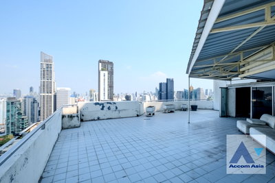 ขายคอนโด : 🔼🔽 AccomA 📩 Huge Terrace 2 BR Condominium @Sukhumvit Suite (AA33835)