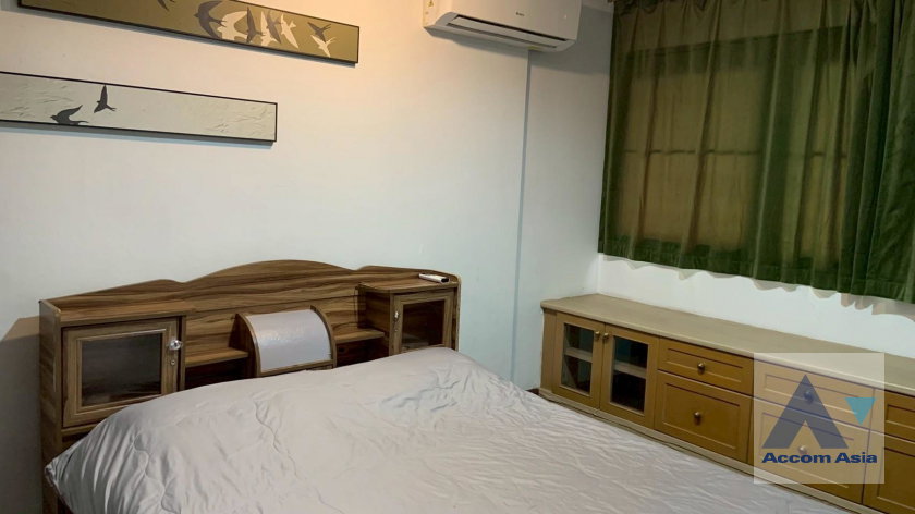 picture 🔼🔽 AccomA 📩 Home Office 7 BR Townhouse in Khlong Tan Nuea (2513324) - 15/20