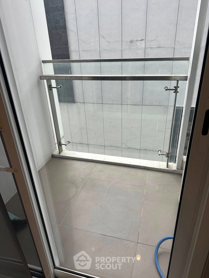 รูป คอนโด 1-ห้องนอน ที่ เดอะ รูม สาทร ใกล้ BTS เซนต์หลุยส์ (ID 2751741) - รูปที่ 9/9