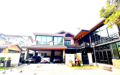 Houses for rent Samut Prakarn : 4-BR House at Nantawan Bangna Km.7 in Bang Kaeo (ID 2773961)