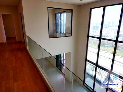 คอนโดให้เช่า : 🔼🔽 AccomA 📩 Duplex Condo 4 BR Condominium @Villa Asoke (AA39593)
