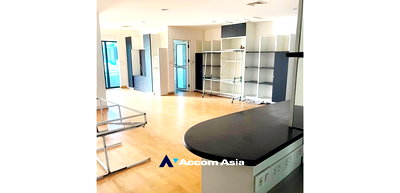 Condos for sale : 🔼🔽 AccomA 📩 La Maison Ruamrudee