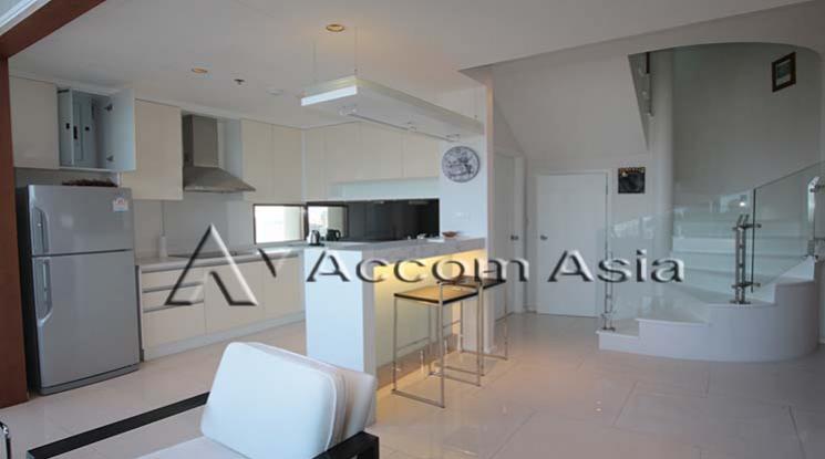 picture 🔼🔽 AccomA 📩 Duplex Condo 2 BR Condominium @The Emporio Place (1520952) - 6/12