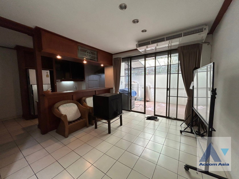 picture 🔼🔽 AccomA 📩 3 BR Townhouse @Modern style (118582) - 5/16