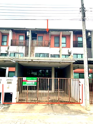 TOWN HOUSE 29.1 Sq.w. Don Mueang Bangkok for 4.6M