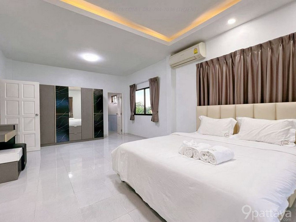 รูป บ้านเดี่ยว 2 ชั้น | Royal View Village Pattaya ✨ บ้านขนาดใหญ่ บนที่ดินกว้าง ทำเลศักยภาพ เหมาะสำหรับครอบครัว พักอาศัยระยะยาว หรือปรับเป็นบ้านลงทุน 🏡🌿 - รูปที่ 6/12