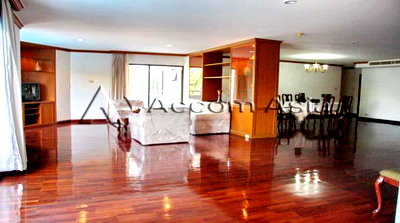 ขายคอนโด : 🔼🔽 AccomA 📩  3 BR Condominium @Liang Garden (10275)