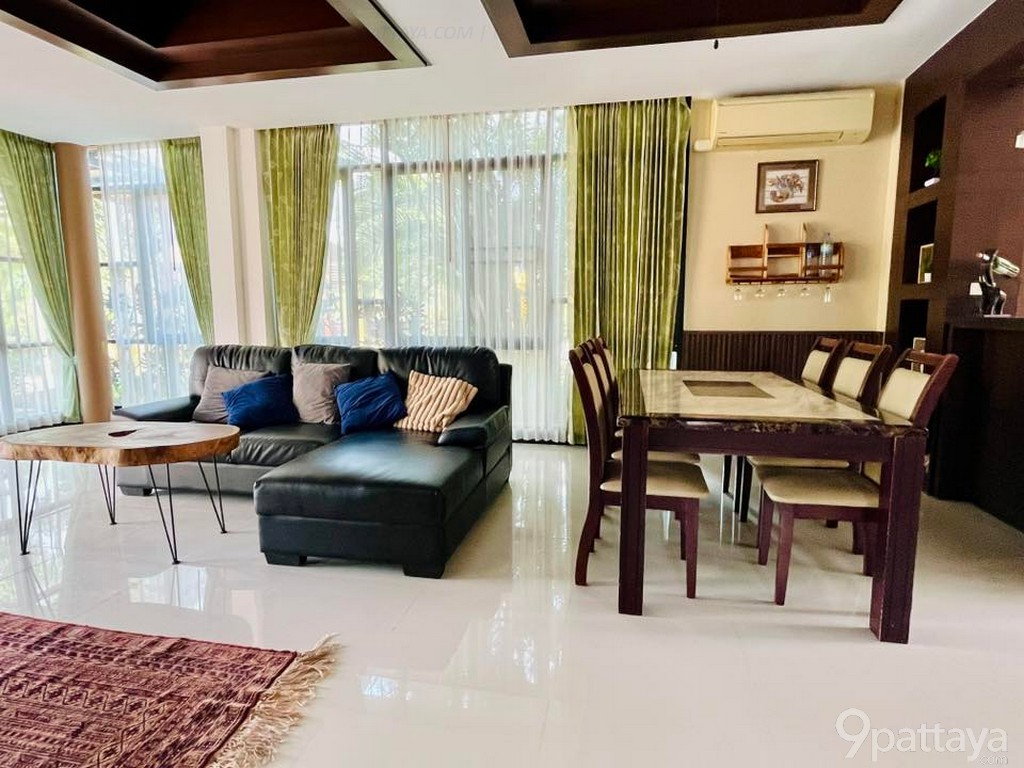 รูป พูลวิลล่าพร้อมอยู่ | The Village Horseshoe Point – อ่างเก็บน้ำมาบประชัน ✨ บ้านรีโนเวทใหม่ทั้งหลัง บรรยากาศสงบ รับสัตว์เลี้ยงได้ ใกล้โรงเรียนนานาชาติ - รูปที่ 7/16