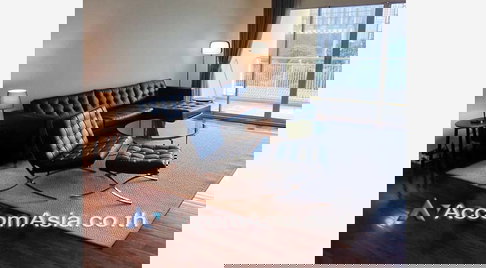 🔼🔽 AccomA 📩 Silver Heritage Condominium