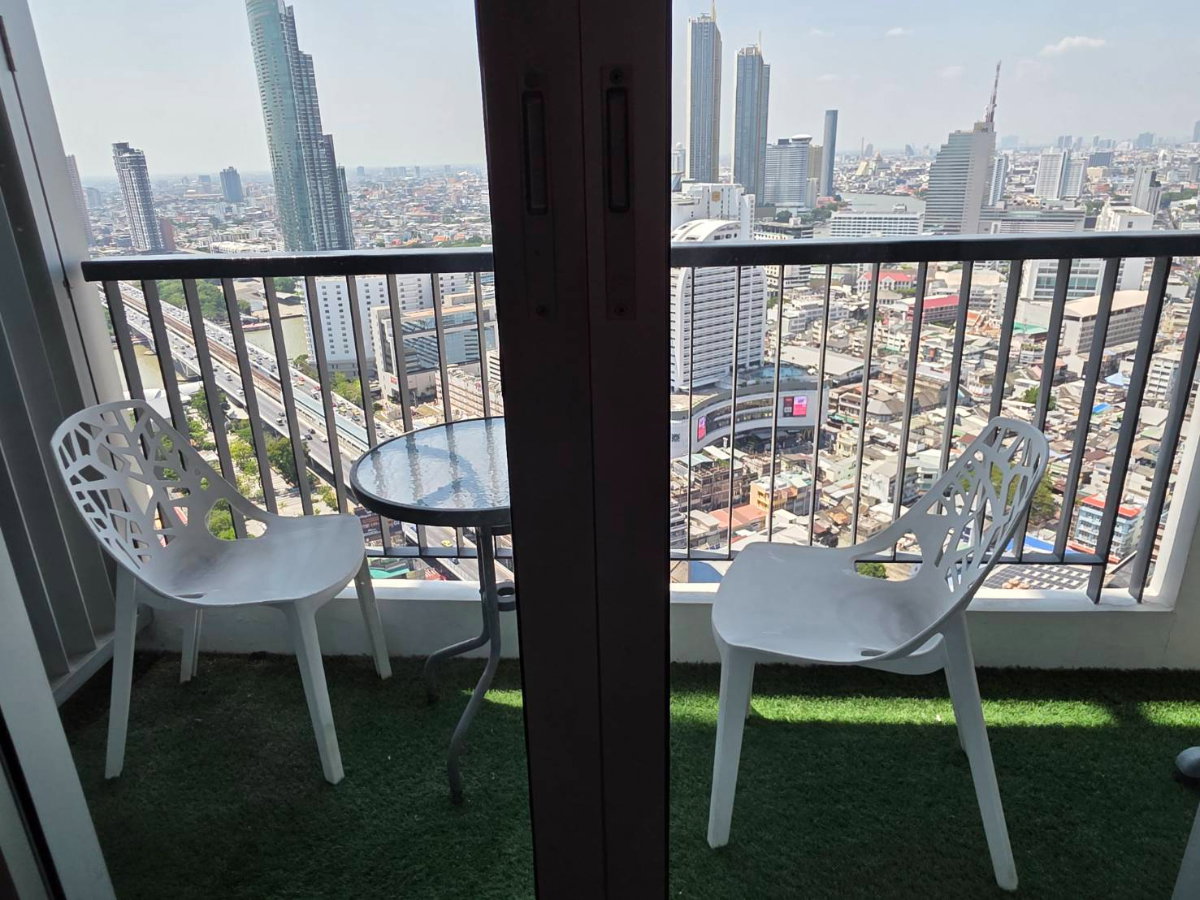 รูป 📢 [ให้เช่า] ✨ HIGH FLOOR & RARE VIEW! ✨ ริทึ่ม สาทร, 2 ห้องนอน ชั้นสูง 43 วิวสวยสะดุดตา  - รูปที่ 11/20