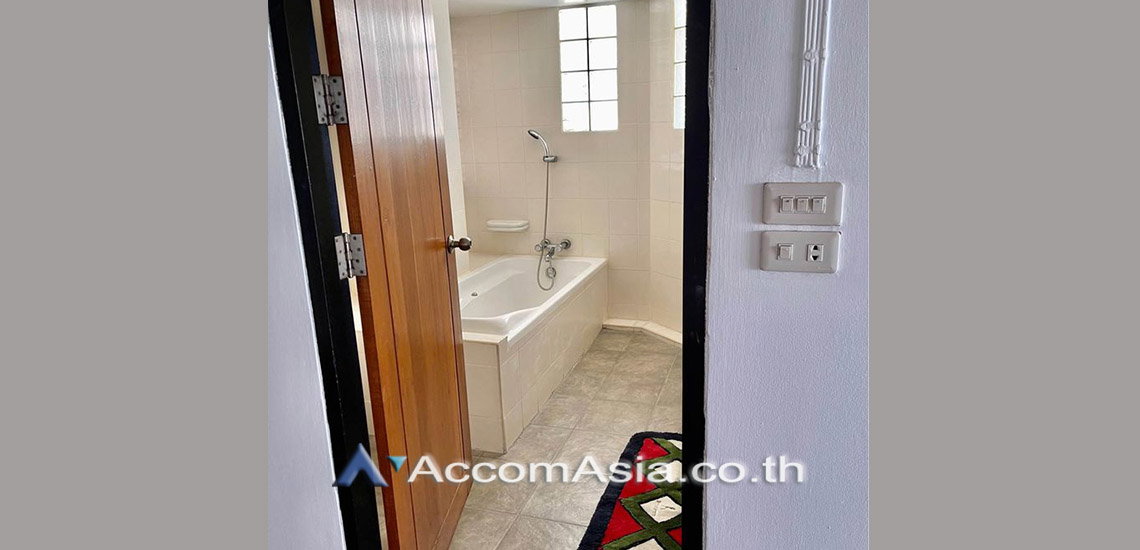 รูป 🔼🔽 AccomA 📩 Home Office 8 BR Townhouse in Khlong Toei (AA29832) - รูปที่ 11/13