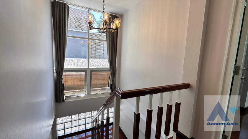 รูป 🔼🔽 AccomA 📩  5 BR House in Phra Khanong Nuea (AA32755) - รูปที่ 10/20