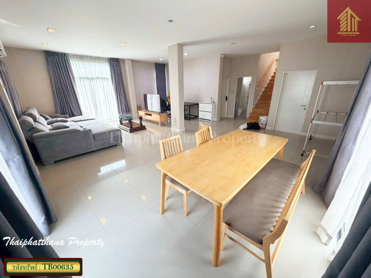 รูป ขายหมู่บ้านเพอร์เฟค เพลส สุขุมวิท 77 บ้านเดี่ยวหลังใหญ่ แปลมุม ทำเลดี ราคาพิเศษ - รูปที่ 3/12