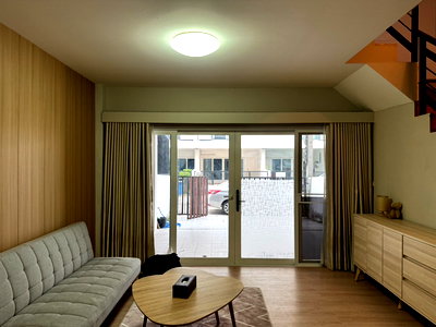 Townhouses for sale Bangkok : Announcement for sale: Townhome in C-Biz Home Terdrachan–Don Mueang Project, Bangkok.