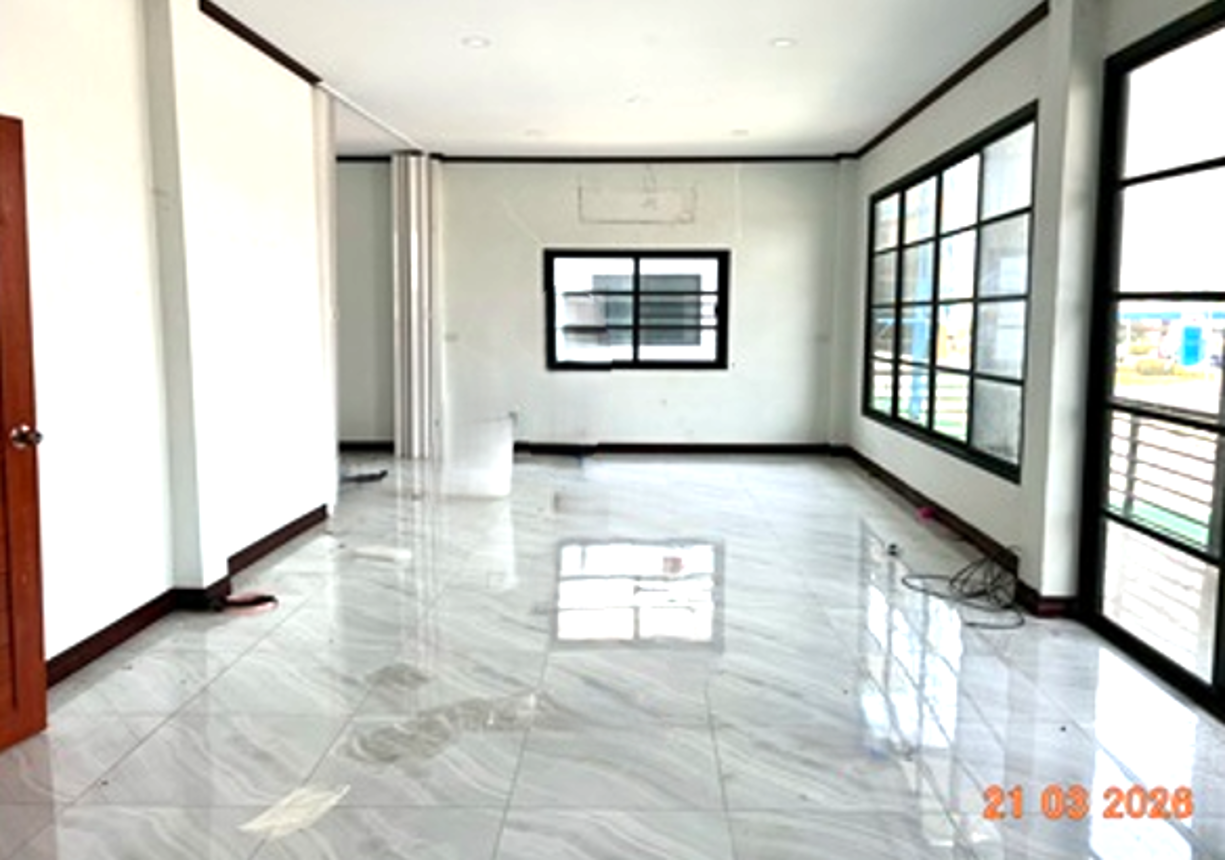 picture SHOP HOUSE 152.5 Sq.w. Muang Uttaradit Uttaradit for 6.6M - 33/44