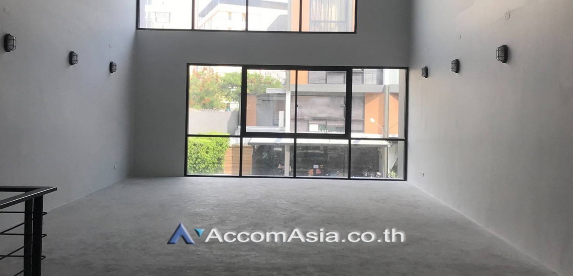 รูป 🔼🔽 AccomA 📩  4 BR Townhouse @The Pride Sukhumvit 77 (AA31043) - รูปที่ 2/18