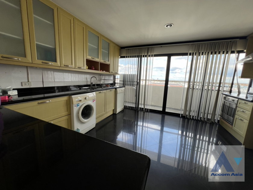 รูป 🔼🔽 AccomA 📩 Bright, Airy, with Unblocked City Views ( AA44496 ) - รูปที่ 8/20