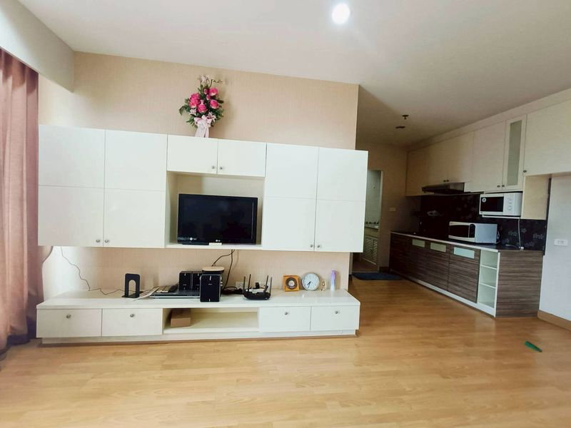 รูป ให้เช่าคอนโด ห้องใหญ่ ศรีราชาคอนโดวิว ใจกลางเมืองศรีราชา - รูปที่ 6/10