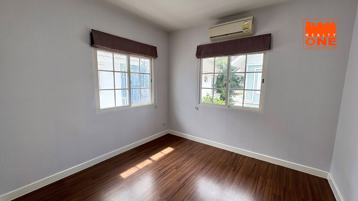 รูป ขายบ้านเดี่ยว บุราสิริ ปัญญาอินทรา สภาพสวย รีโนเวทแล้ว 61.5 ตารางวา  - รูปที่ 17/20