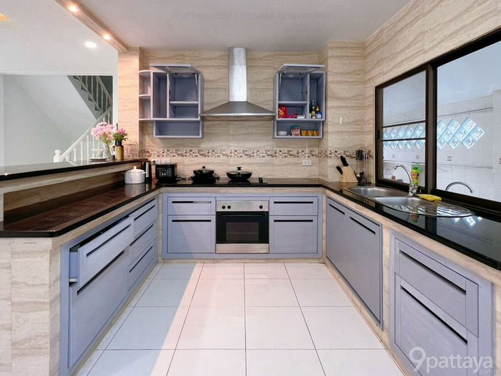 รูป บ้านเดี่ยว 2 ชั้น | Royal View Village Pattaya ✨ บ้านขนาดใหญ่ บนที่ดินกว้าง ทำเลศักยภาพ เหมาะสำหรับครอบครัว พักอาศัยระยะยาว หรือปรับเป็นบ้านลงทุน 🏡🌿 - รูปที่ 11/12