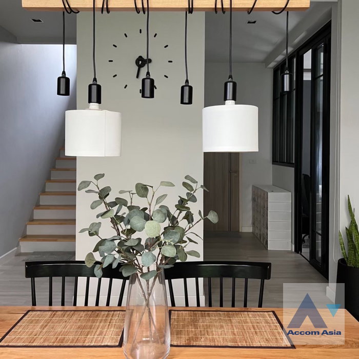 picture 🔼🔽 AccomA 📩 4 BR House in Phra Khanong Nuea (AA33764) - 3/11