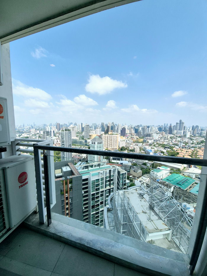 รูป เช่า 32,000 บาท/เดือน 2/1 นอน Skywalk condo BTS พระโขนง - รูปที่ 15/16